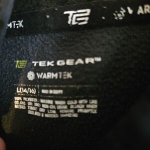 Tek Gear Kids' Black Sweatshirt ***5/30**